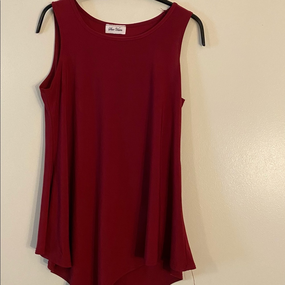 Star Vixen ladies Sleeveless U-Neck blouse Small